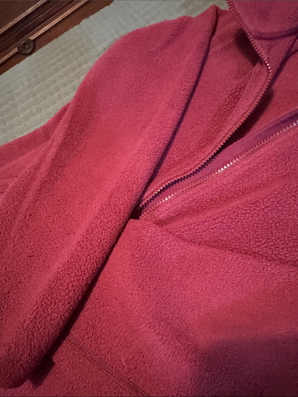L.L. Bean womens Raspberry ZipFleece Jacket - Picture 5 of 9